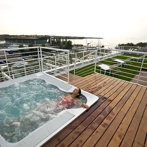 https://hotel-acquadolce.hotelinveneto.com