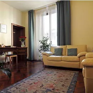 Aramis Deluxe Affittacamere