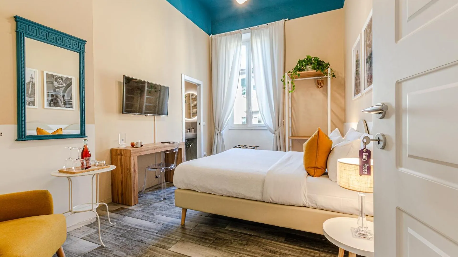 Flux Your Stay Florence