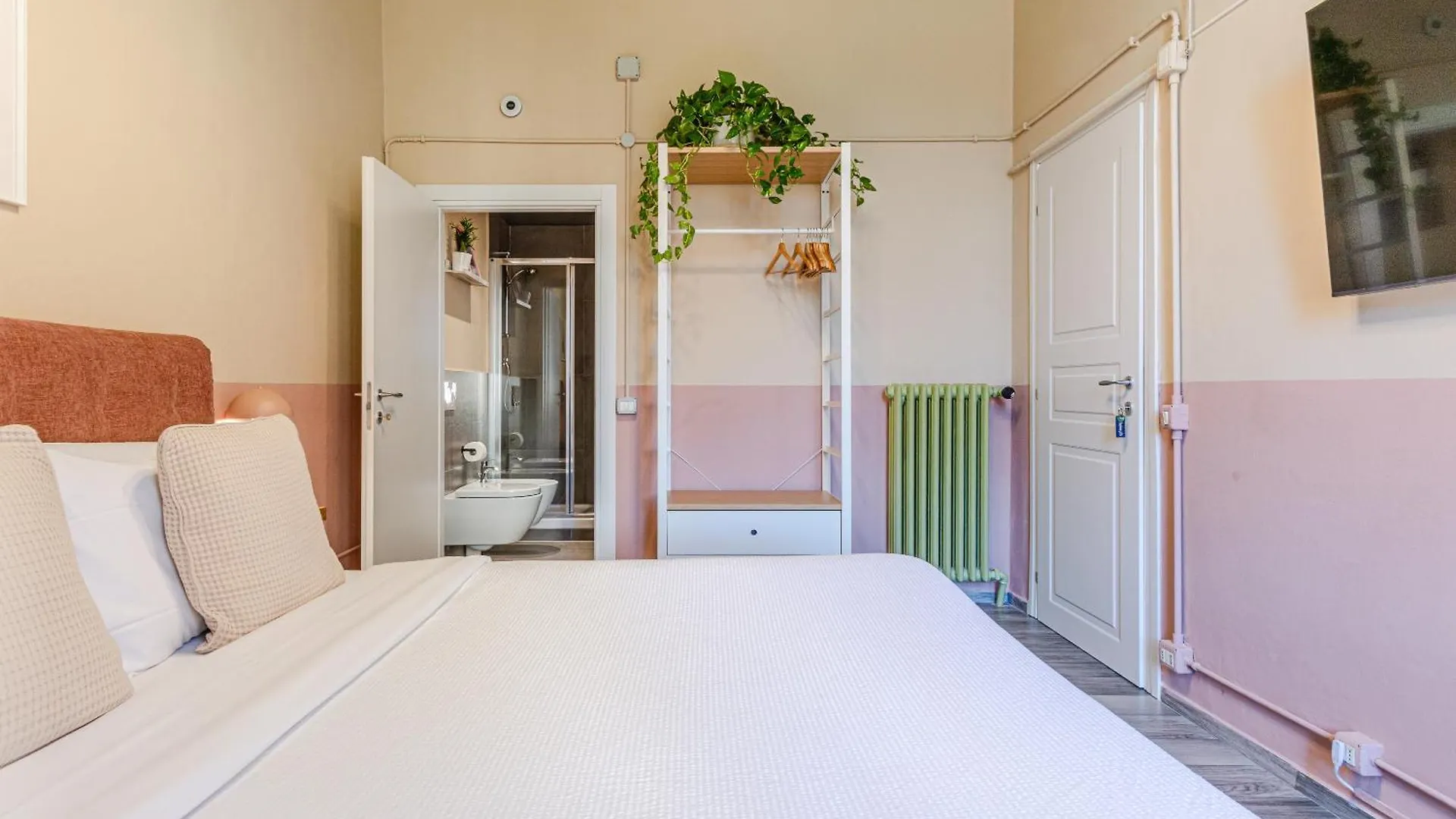 Flux Your Stay Florence Bed & Breakfast